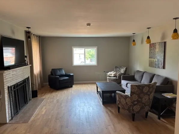 Private Room For Rent