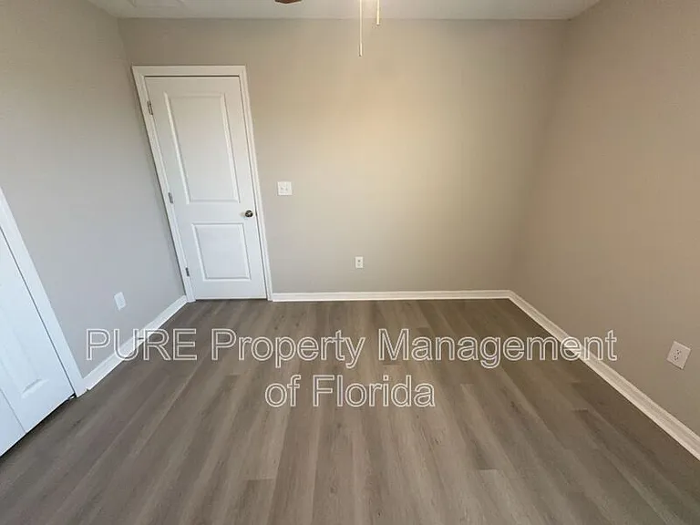 12495 SE 100th Ave — Photo 41