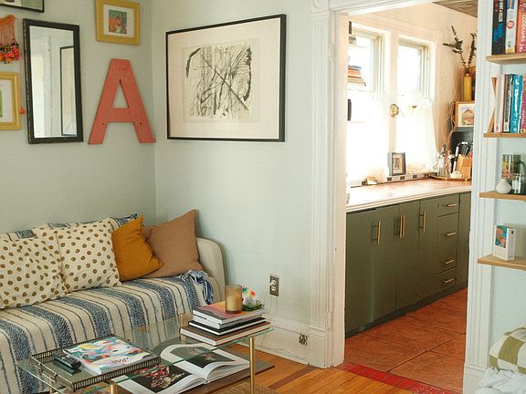 5th image of 3132 Grand Ave S #2