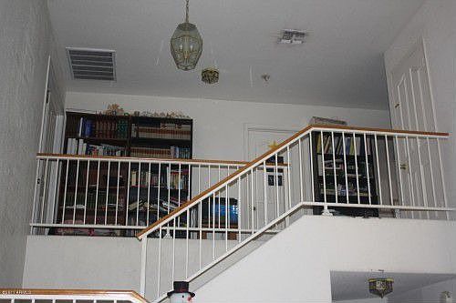 4th image of 527 E Jasper Dr