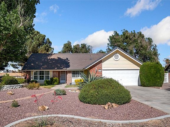 2nd image of 12435 Reata Rd