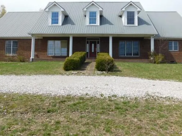 3745 Walnut Meadow Rd, Paint Lick, KY 40461