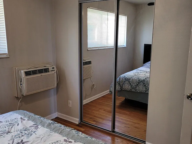 Maplewood Square Apartments — Photo 30