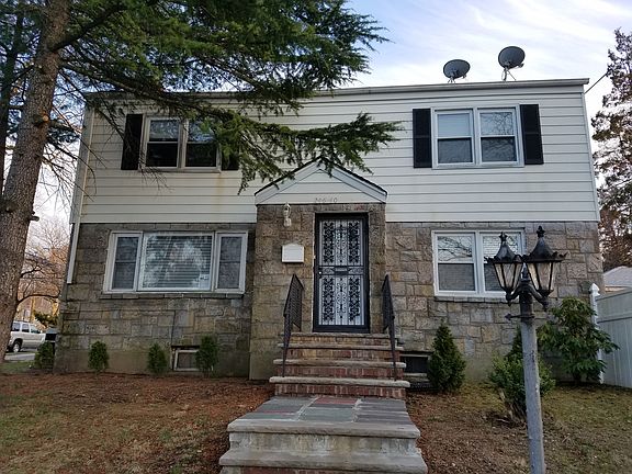 4th image of 24640 Van Zandt Ave