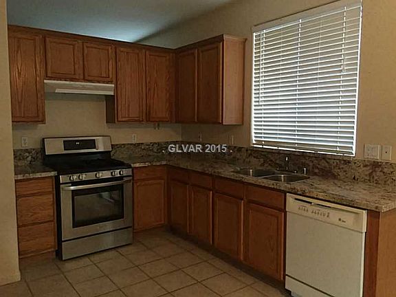 4th image of 10371 Bentley Oaks Ave