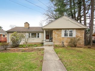 77 Middlebrook Rd, West Hartford, CT 06119