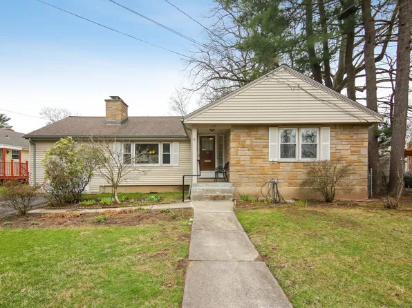 77 Middlebrook Road, West Hartford, CT 06119