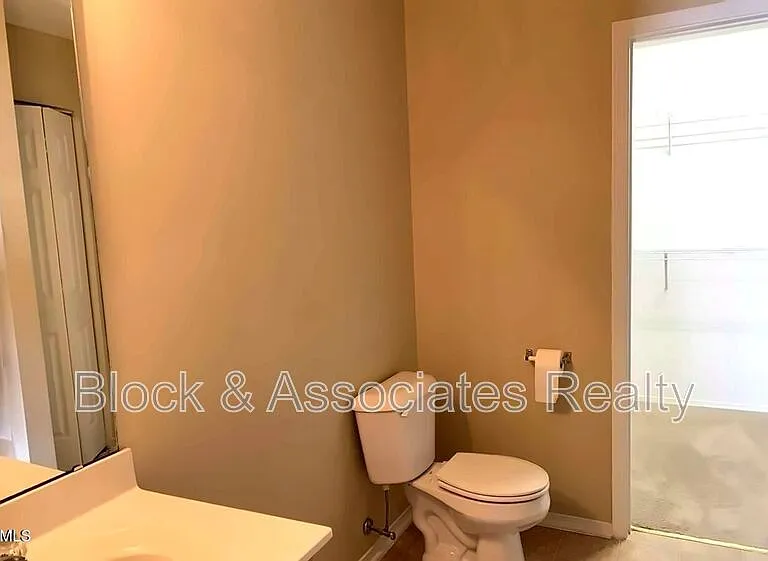 3003 Skybrook Ln — Photo 7