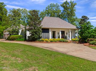 150 Cedar Woods Cv, Madison, MS 39110