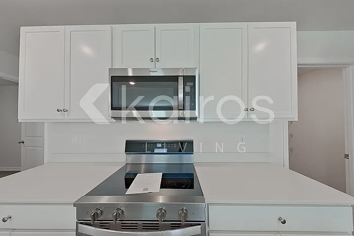 134 Inez Ave — Photo 8