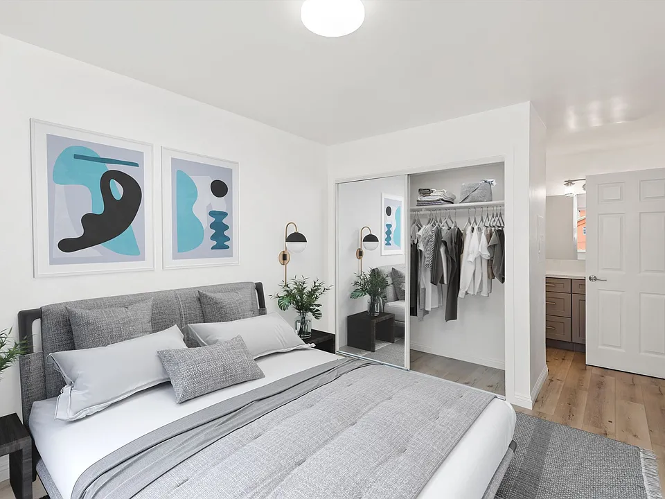 1823 S. St Andrews Pl