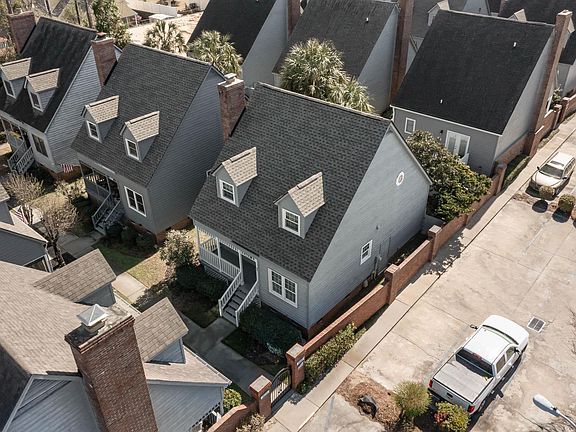2nd image of 606 10th Ave. S Unit A