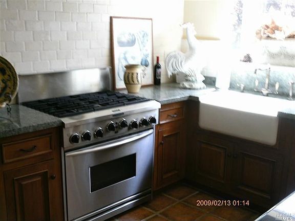 3rd image of 1622 Zinfandel Dr