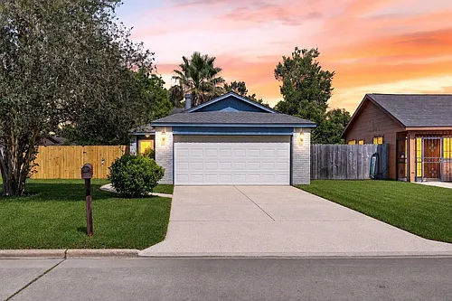 8618 Van Hut Ln Photo 1