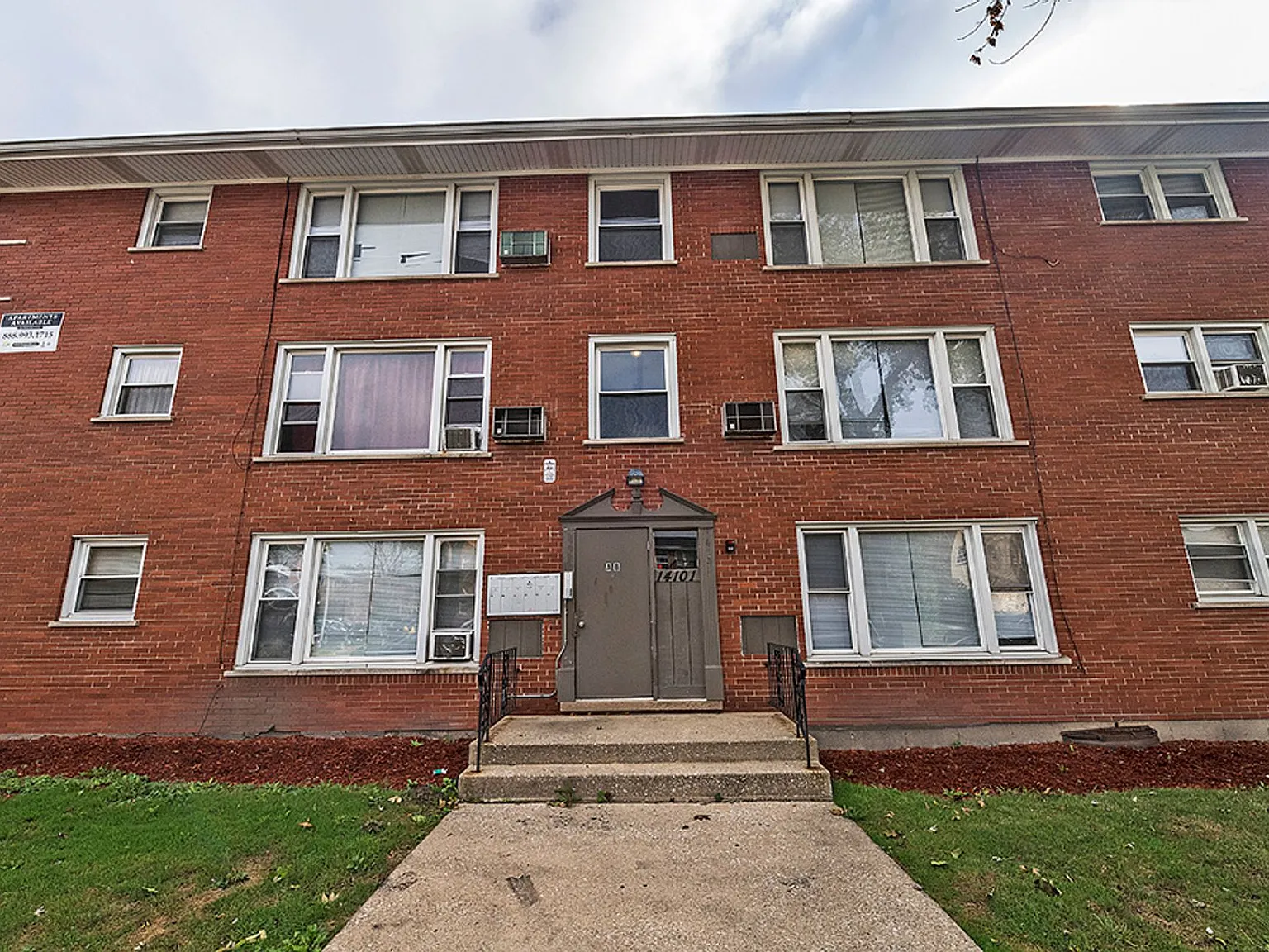 14101 S Atlantic — Photo 2