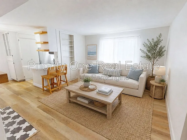 4420 Cleveland Ave #4 — Photo 3