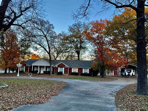 2nd image of 352 County Road 3120