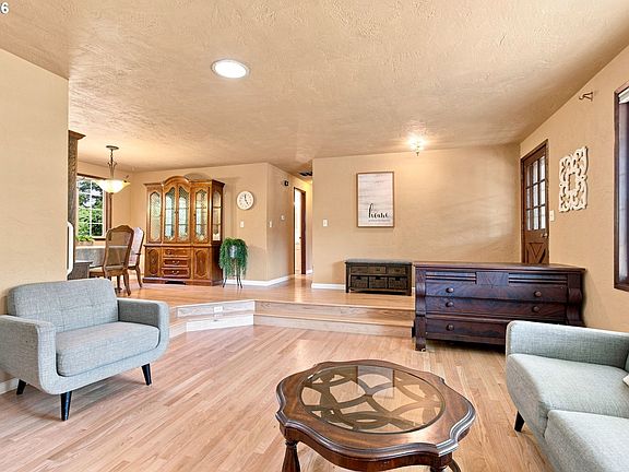 2nd image of 6675 SE Kern Ct