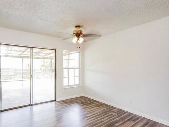 4th image of 5750 Country Sun Dr