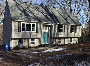 39 Cook Rd, Cumberland, RI 02864