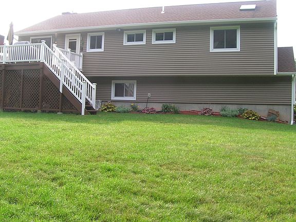 13 Salem St back yard/deck