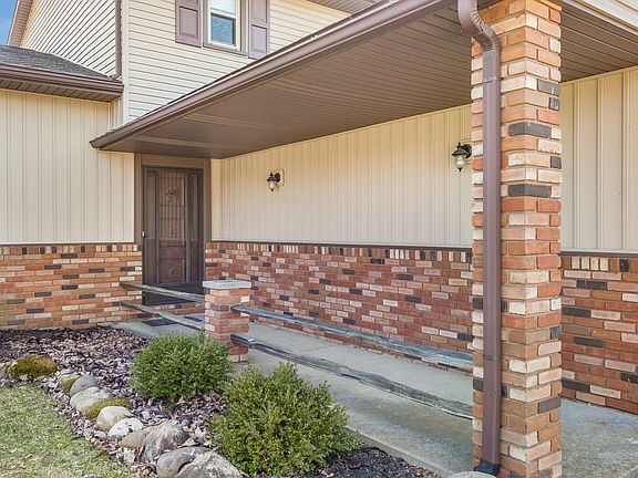 Welcoming front entrance