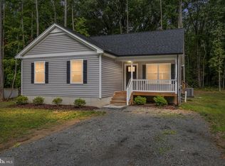 73 Azalea Way, Colonial Beach, VA 22443