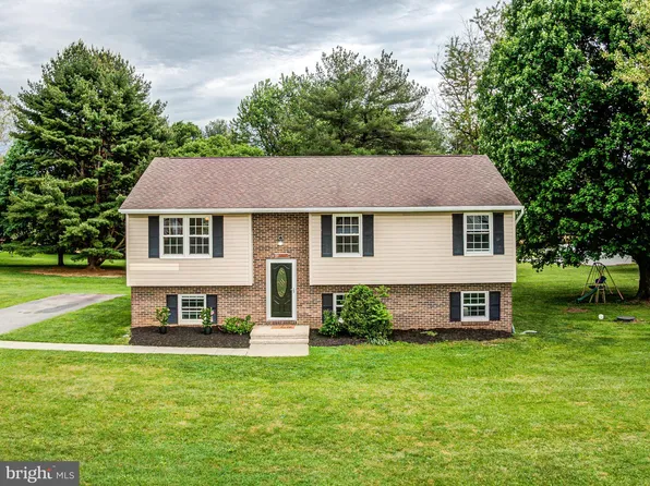 3805 London Bridge Rd, Eldersburg, MD 21784