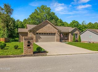 200 Timber Creek Rd, Washburn, TN 37807