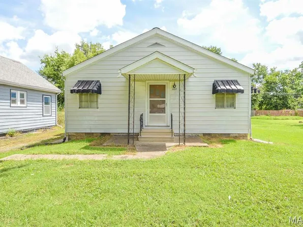 620 N 3rd St, Dupo, IL 62239