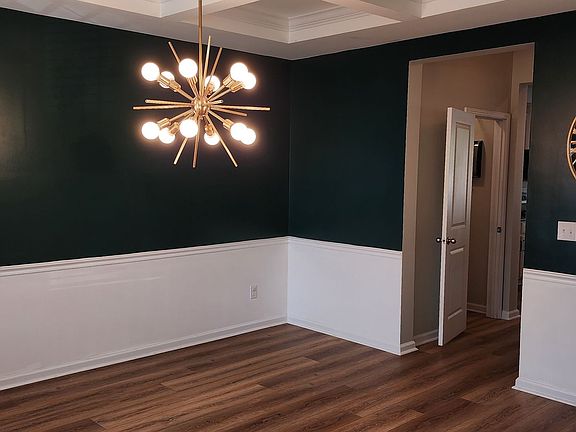 4th image of 1219 Raven Rd