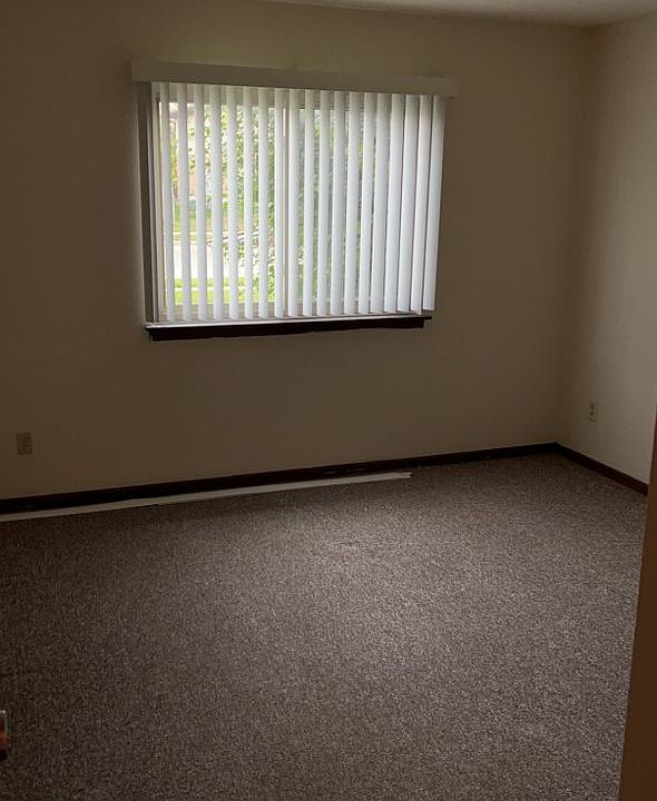 609615 Mary Lane Apartments Milton, WI Zillow