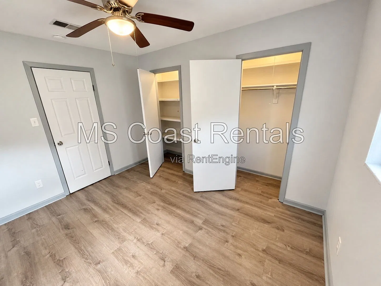 2 bed, 1.0 bath, 900 sqft, $999 — Photo 4