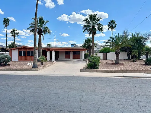 2601 E Cinnabar Ave Photo 1