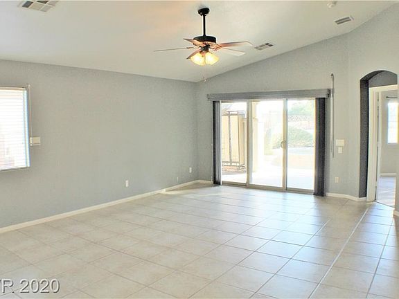 2nd image of 5639 Harbour Pointe Ave
