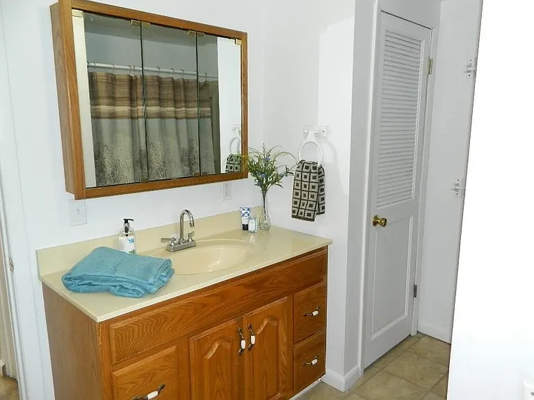 11754 Lakeland Dr — Photo 5