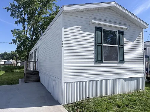 10610 E State Route 762 Photo 1