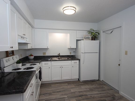 2nd image of 4519 E Contessa St #2