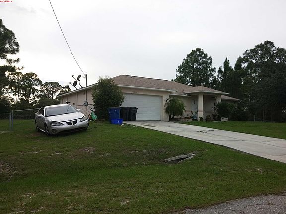 3rd image of 1403 Plumosa Ave