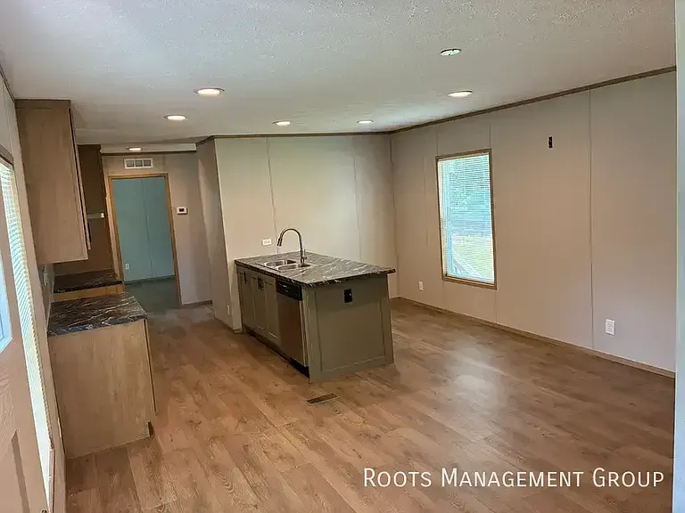 2621 Jeffersonville Rd #68 — Photo 5