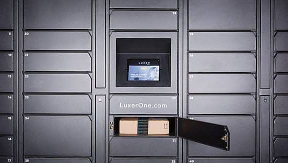 24x7 Package Center