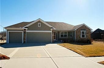 1st image of 1900 White Tail Ln