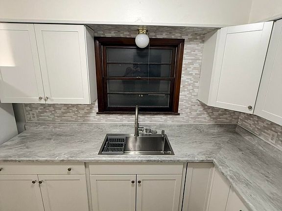 2nd image of 559 Prospect Ave