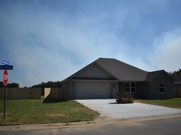 1704 Waycross Dr, Searcy, AR 72143