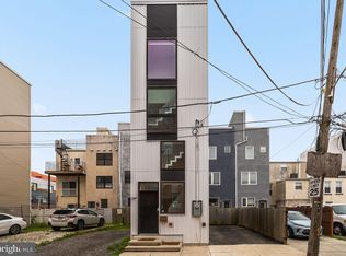 2710 W Harper St, Philadelphia, PA 19130