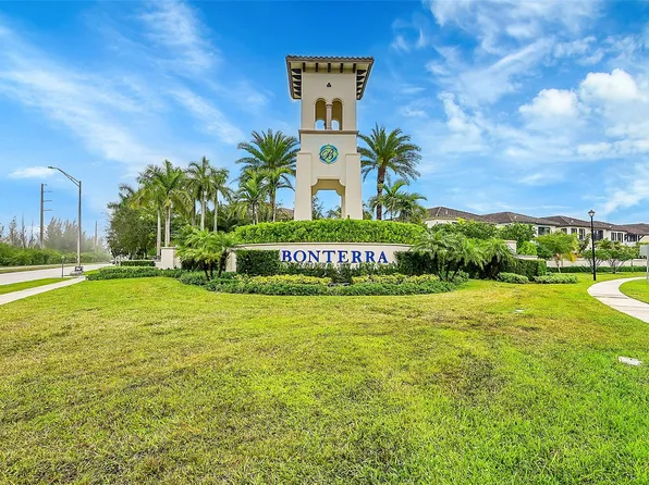 3560 W 96th Place, Hialeah, FL 33018