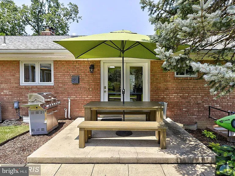4306 8th St S — Photo 14