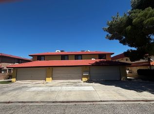 1719 W Avenue J15 APT 1, Lancaster, CA 93534