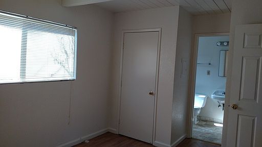 2nd image of 1203 23rd St APT 1