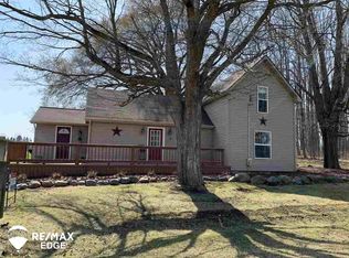 10270 Willard Rd, Millington, MI 48746